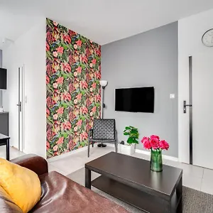  Apartment Monkey ~ 700m Main Square ~ Self Check-in 24h Polen
